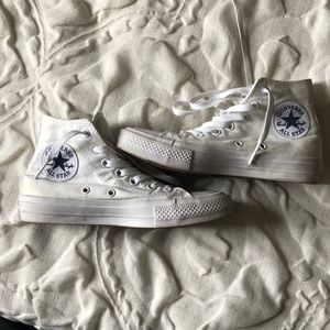 Converse Chuck Taylors